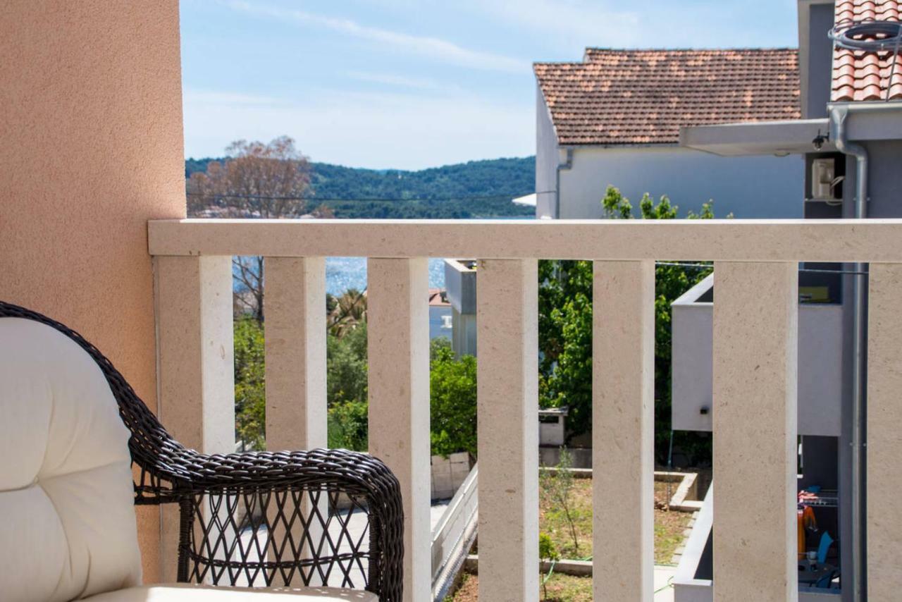 Villa Bozana Trogir Exterior photo