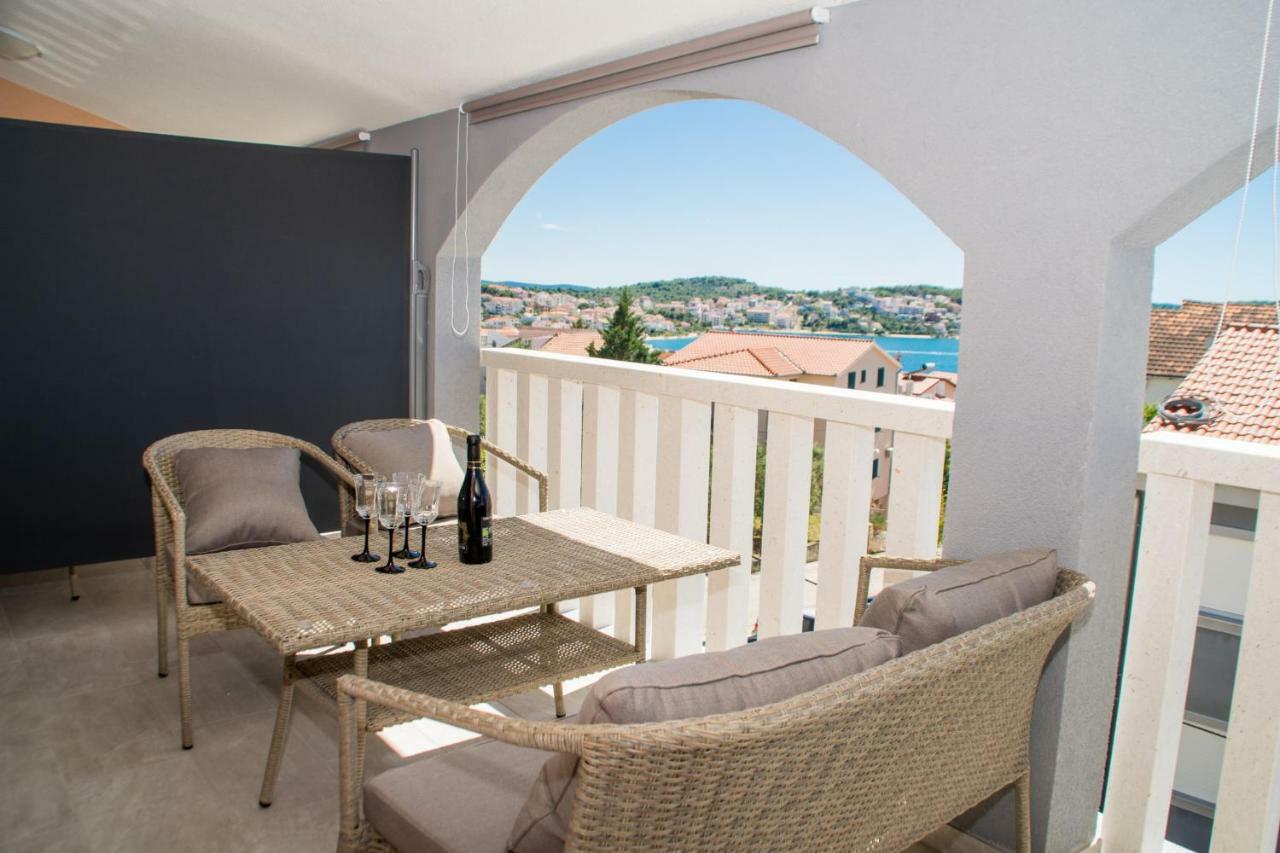 Villa Bozana Trogir Exterior photo