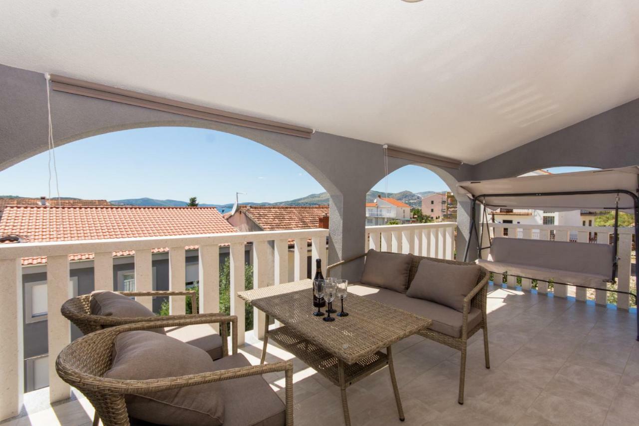 Villa Bozana Trogir Exterior photo